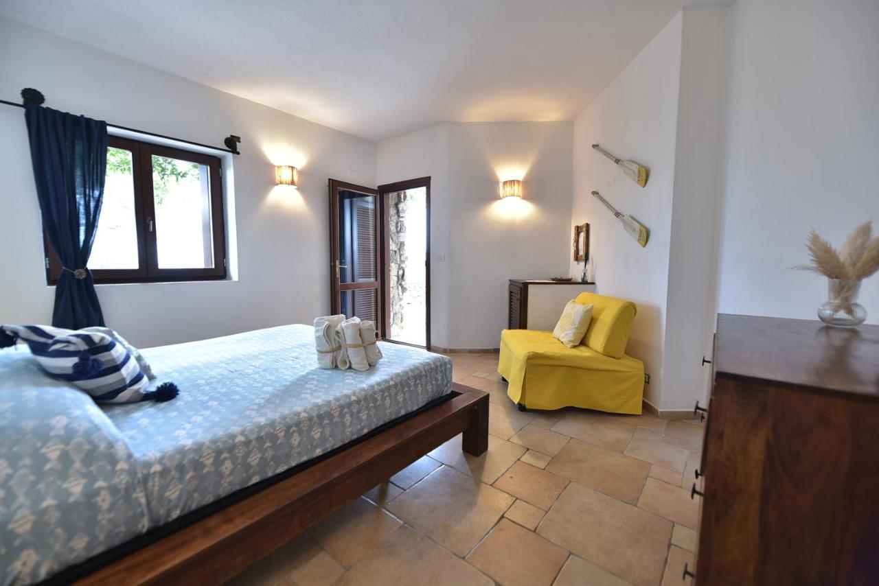 סאן תאודורו Villa Minda Lodge & View מראה חיצוני תמונה