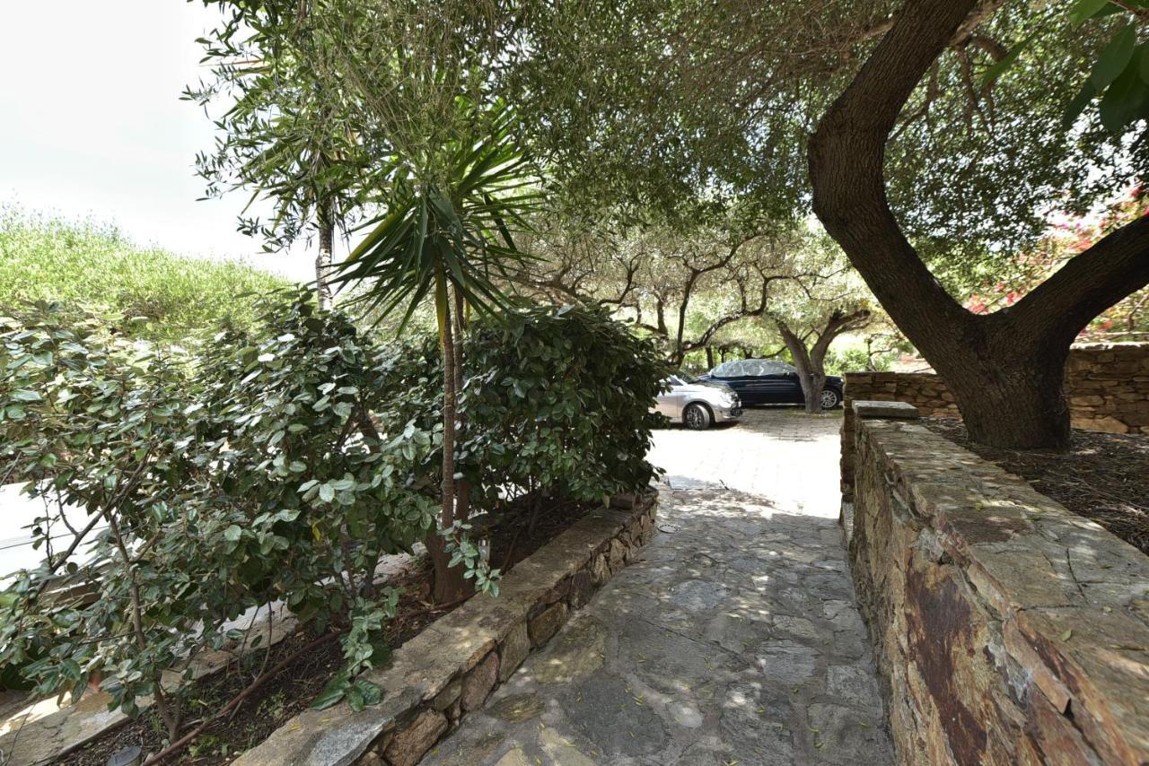 סאן תאודורו Villa Minda Lodge & View מראה חיצוני תמונה