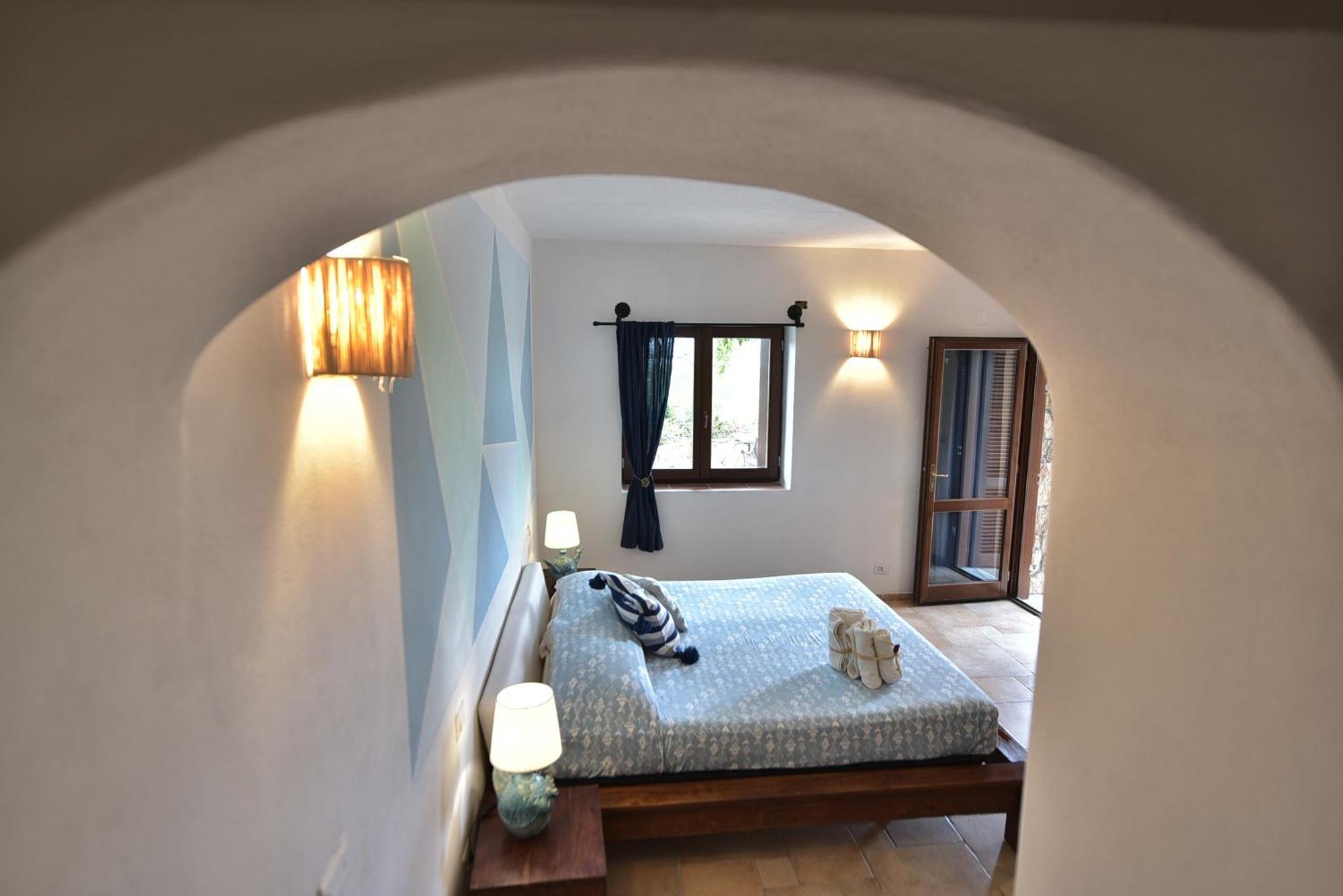 סאן תאודורו Villa Minda Lodge & View מראה חיצוני תמונה