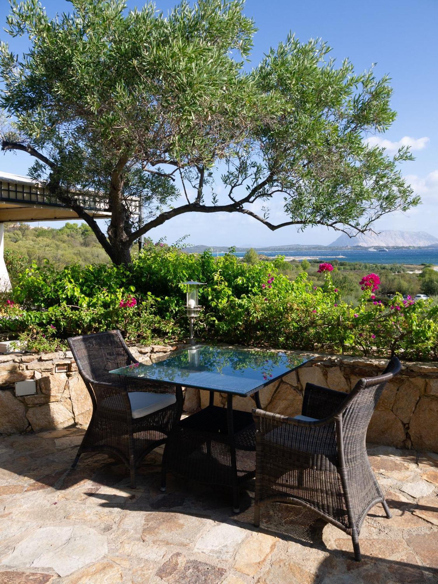 סאן תאודורו Villa Minda Lodge & View מראה חיצוני תמונה