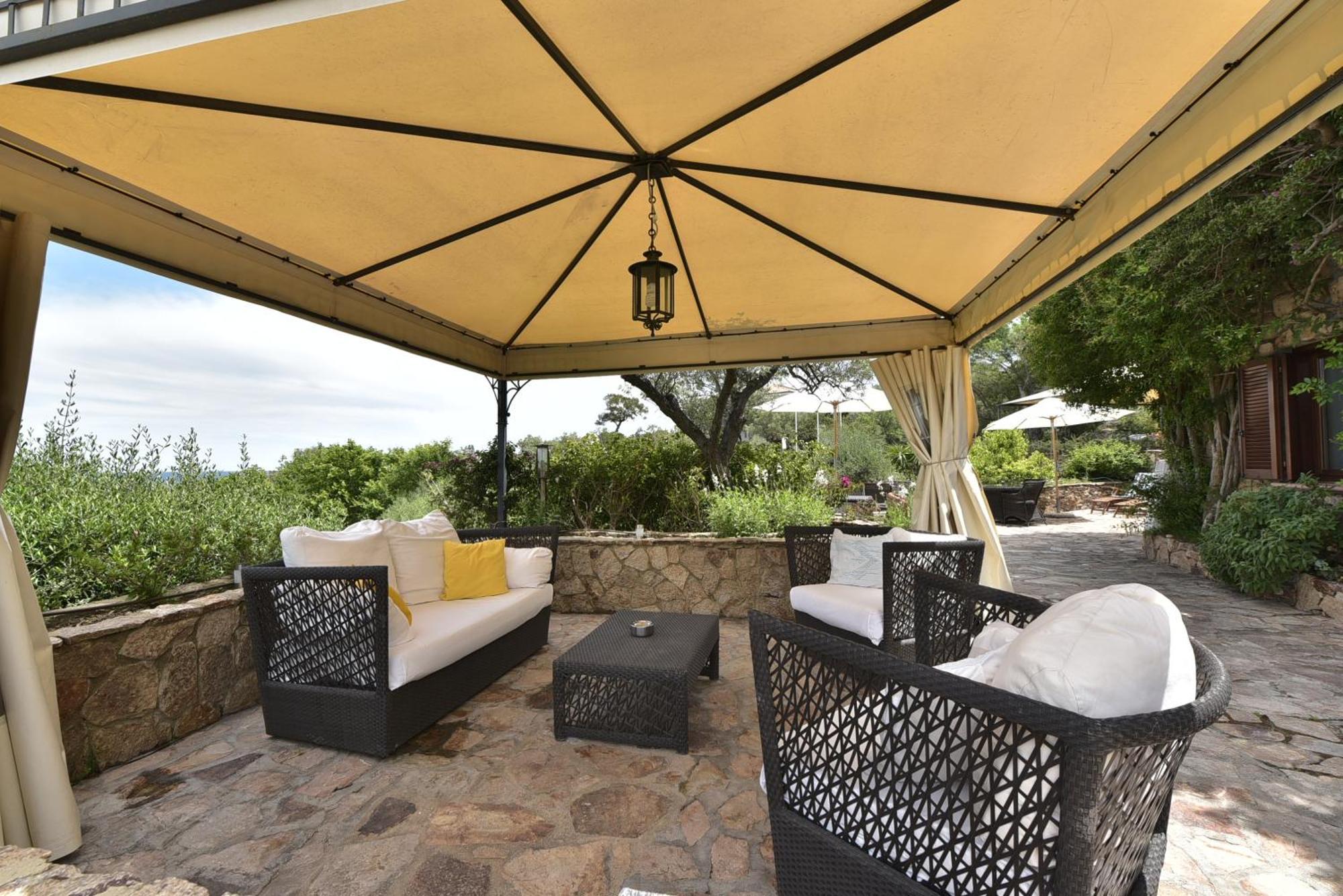 סאן תאודורו Villa Minda Lodge & View מראה חיצוני תמונה