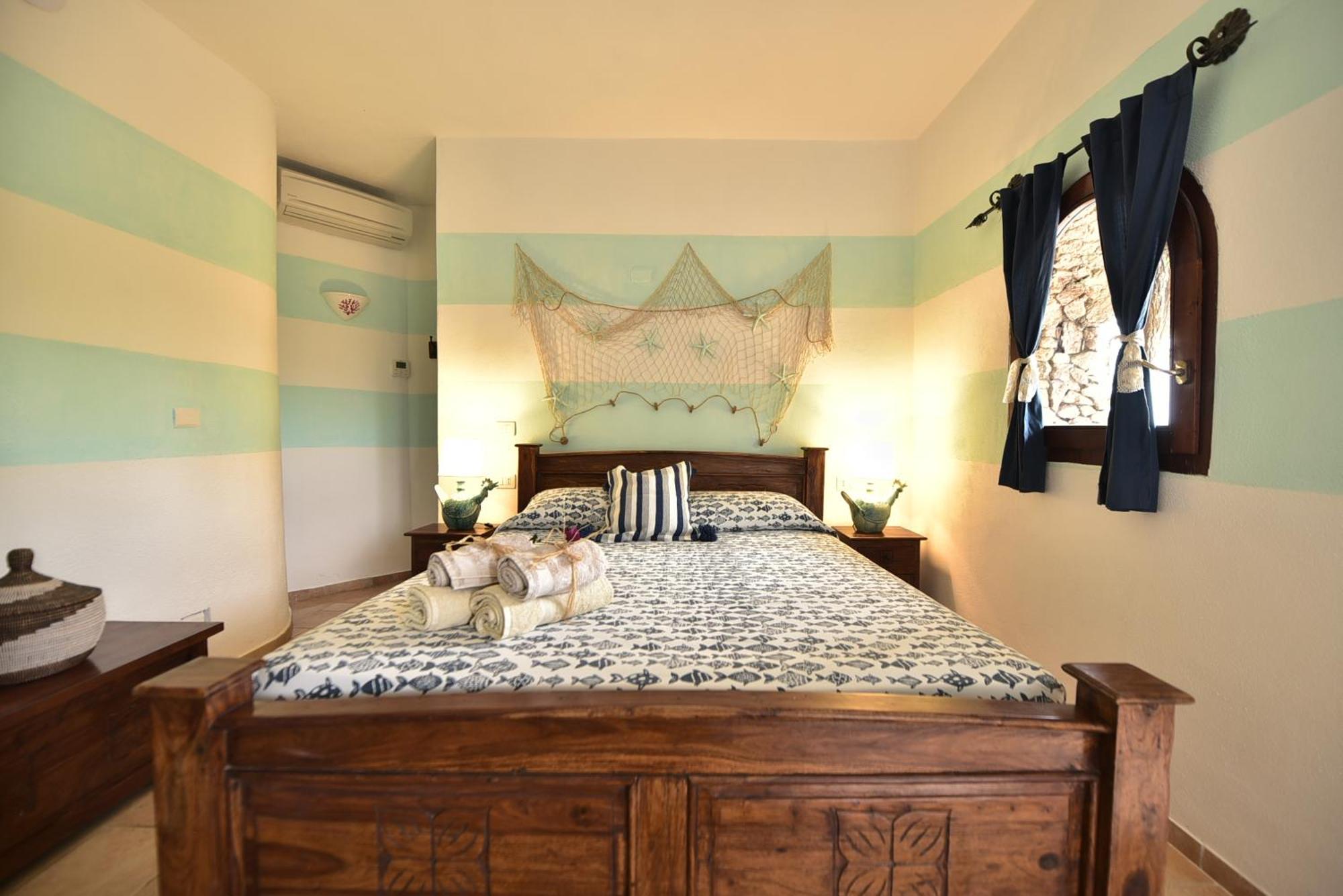 סאן תאודורו Villa Minda Lodge & View מראה חיצוני תמונה
