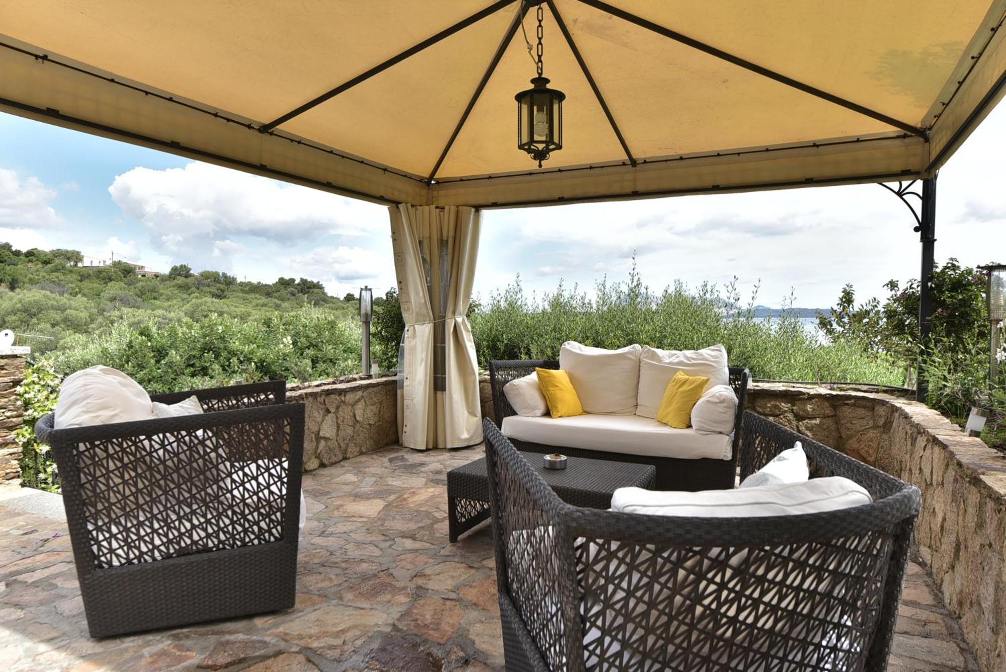 סאן תאודורו Villa Minda Lodge & View מראה חיצוני תמונה